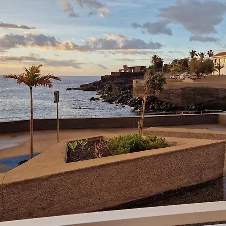 Warm & Cozy With Lovely Sea View Feriehus Candelaria